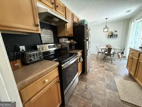 425 Hampton Green Dr, Lagrange, GA 30240 photo 16