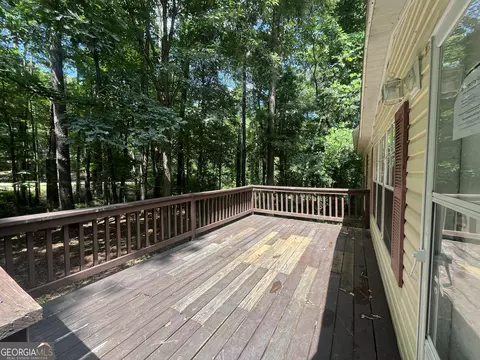 Exterior - 627 Sanders Rd, Hull, GA 30646 photo 5 of 8