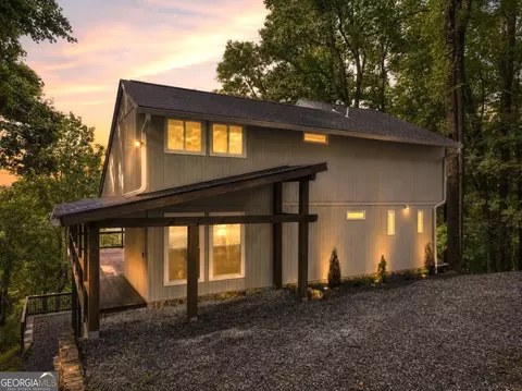 1220 Walnut Rdg, Ellijay, GA 30536