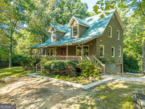 15 Tallulah Ct, Ellijay, GA 30540