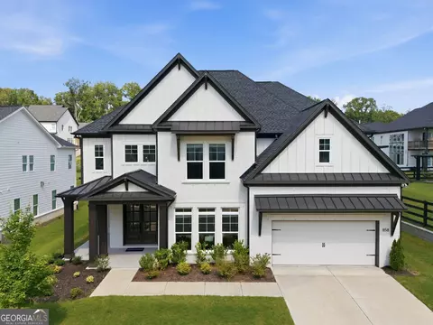 858 Keystone Dr, Woodstock, GA 30188