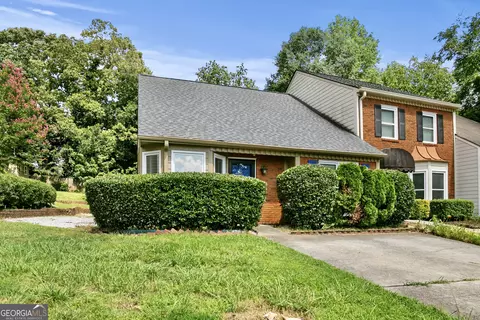 1140 Magnolia Way SE, Smyrna, GA 30082