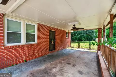 Exterior - 150 Glenda Dr, Lagrange, GA 30241 photo 4 of 7