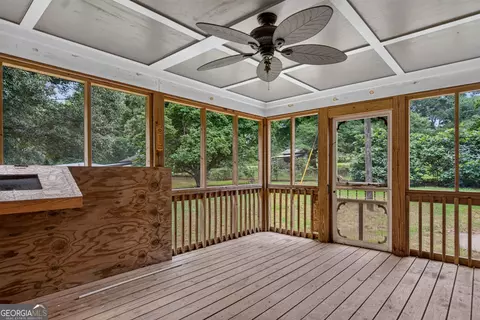 Exterior - 150 Glenda Dr, Lagrange, GA 30241 photo 5 of 7