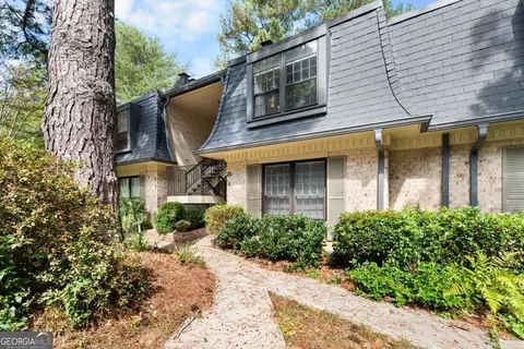 8 Cantey Pl NW, Atlanta, GA 30327