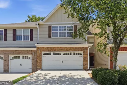 1507 Creek Bend Ln NW, Lawrenceville, GA 30043