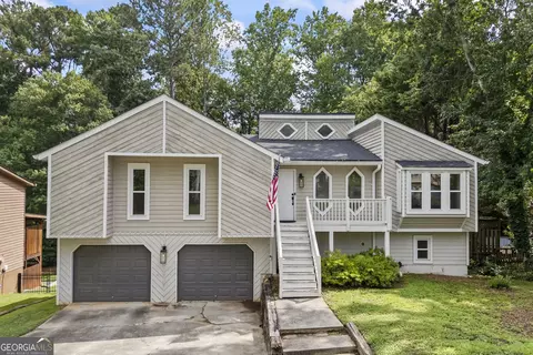 410 Saint Simons Cv, Lawrenceville, GA 30044