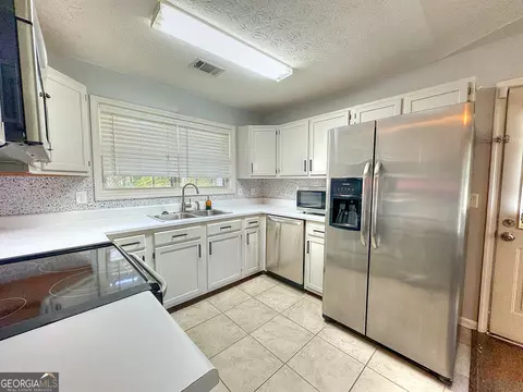 109 Ridgefield Dr, Lagrange, GA 30241 photo 9