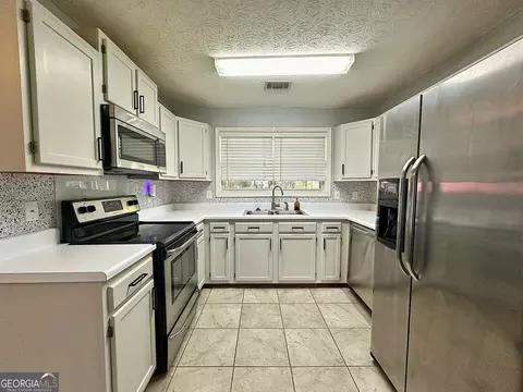 109 Ridgefield Dr, Lagrange, GA 30241 photo 8