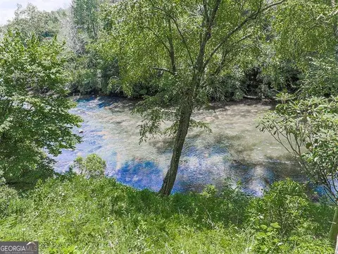 80 Riverbend Cir, Ellijay, GA 30536