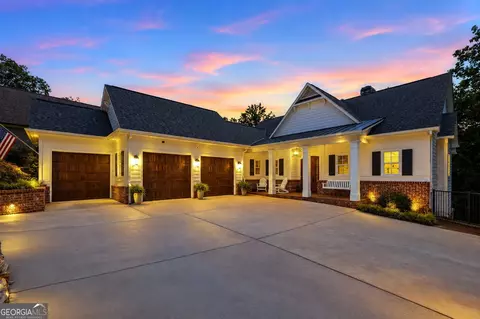 6022 Windjammer Way, Gainesville, GA 30506