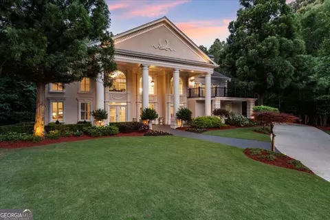 795 Aran Dr, Roswell, GA 30076