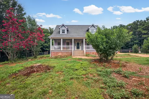 574 Antioch Rd, Fayetteville, GA 30215