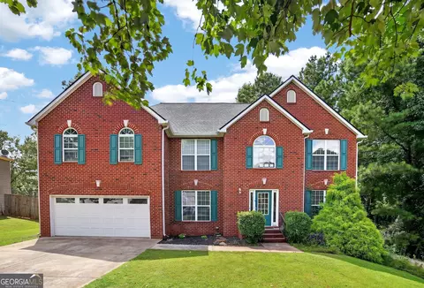 29 Creekview Ct, Acworth, GA 30101