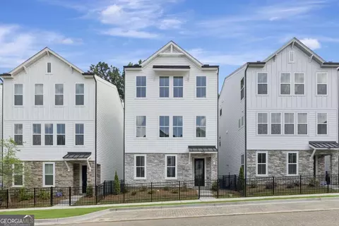 736 Auguste Ave, Scottdale, GA 30079