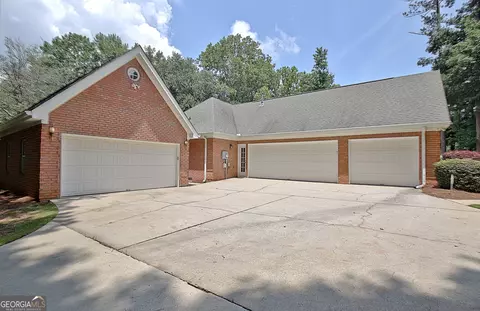 135 Pendleton Trl, Tyrone, GA 30290 photo 5