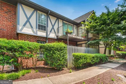 6851 Roswell Rd #Q16, Atlanta, GA 30328