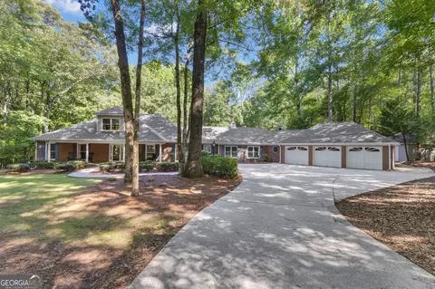 120 Ellenwood Ct, Fayetteville, GA 30215