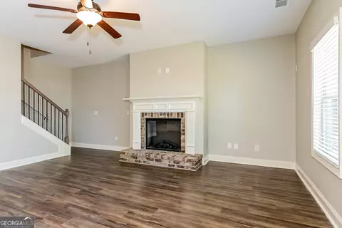 Living - 2131 Bridgewater Pass, Hampton, GA 30228 photo 2 of 3