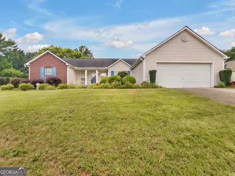 1021 Windsor Dr, Monroe, GA 30656