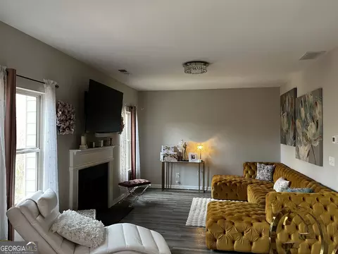 Living - 436 Clematis Ct, Temple, GA 30179 photo 2 of 2