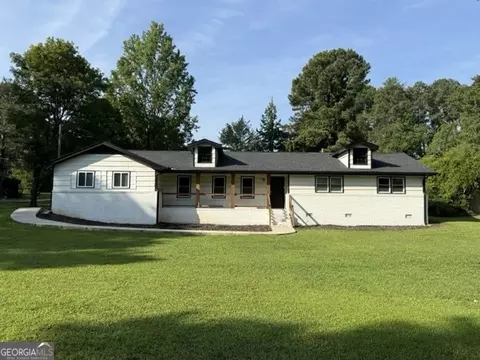 201 Lockring Dr SW, Lilburn, GA 30047