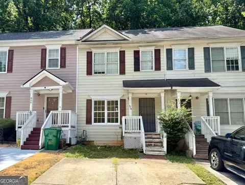 870 Glynn Oaks Dr, Clarkston, GA 30021