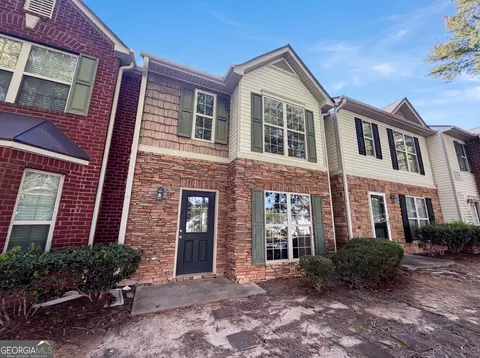 7202 Gotland St, Union City, GA 30291