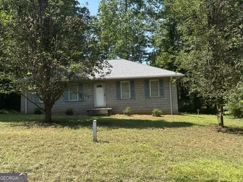 93 Rue Beauregard, Lavonia, GA 30553