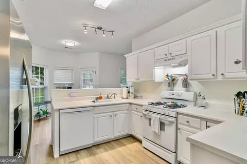 Kitchen - 4026 Mcdowell Dr, Acworth, GA 30101 photo 1 of 4
