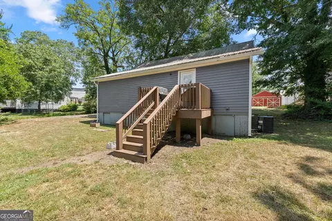 Exterior - 48 Chestnut St, Commerce, GA 30529 photo 10 of 13