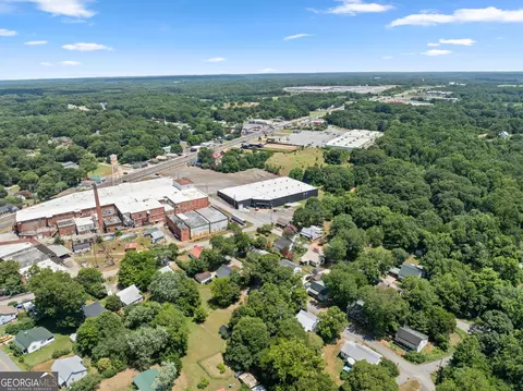View/Area - 48 Chestnut St, Commerce, GA 30529 photo 5 of 9
