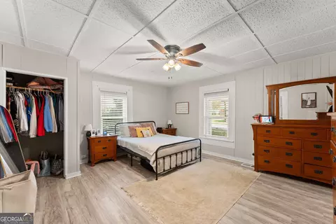 Bedroom - 48 Chestnut St, Commerce, GA 30529 photo 2 of 4