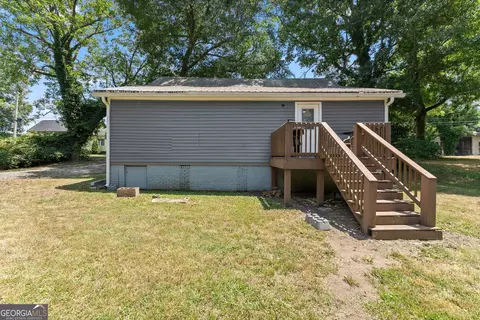 Exterior - 48 Chestnut St, Commerce, GA 30529 photo 9 of 13