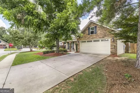 804 Amherst St, Kathleen, GA 31047
