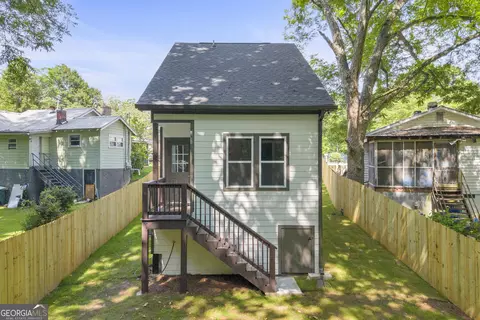 Exterior - 114 Emily St, Toccoa, GA 30577 photo 6 of 9