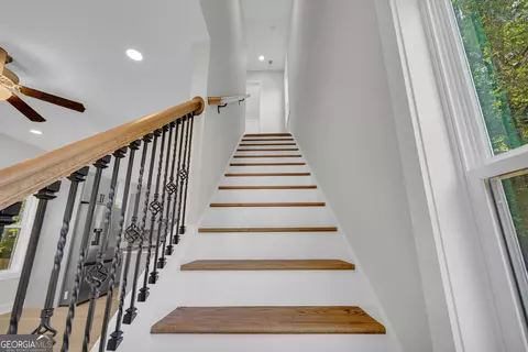 Entry Way - 114 Emily St, Toccoa, GA 30577 photo 3 of 3