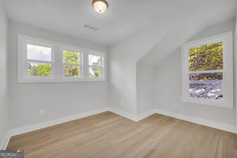 Bedroom - 114 Emily St, Toccoa, GA 30577 photo 3 of 4