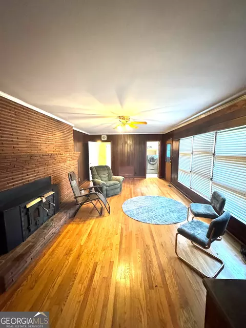 Living - 17 Deforest Ave, Trion, GA 30753 photo 2 of 2