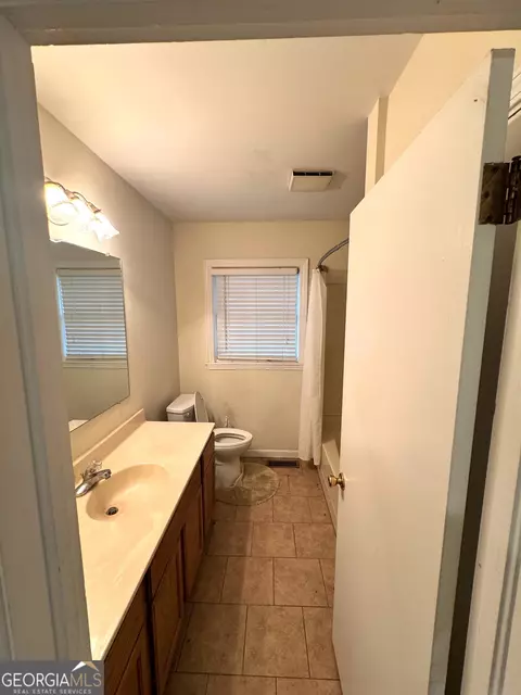 Bath - 17 Deforest Ave, Trion, GA 30753 photo 4 of 4