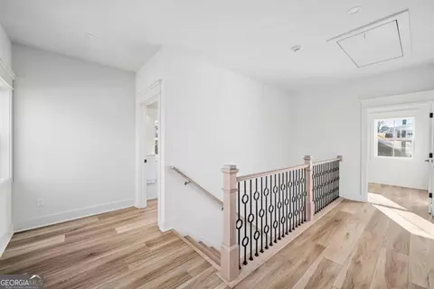 Entry Way - 3784 Pine Needle Dr, Duluth, GA 30096 photo 3 of 4