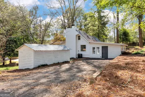 Exterior - 75 Lake Dr, Dawsonville, GA 30534 photo 2 of 19