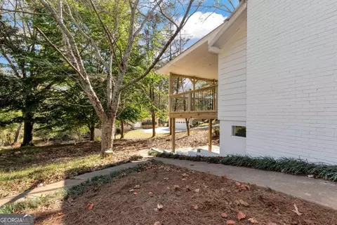 Exterior - 75 Lake Dr, Dawsonville, GA 30534 photo 13 of 19