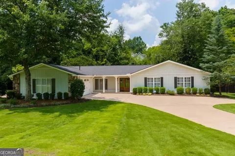 815 Fairfield Dr, Marietta, GA 30068