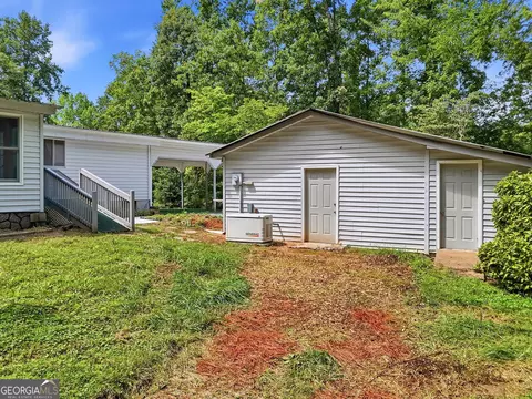 Exterior - 370 Thompson Ln, Jasper, GA 30143 photo 4 of 13