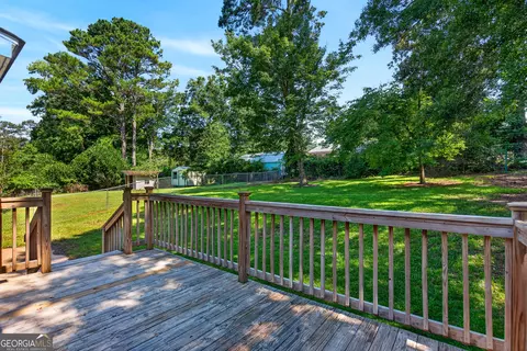 Exterior - 204 S Chilton Cres, Lagrange, GA 30240 photo 3 of 4