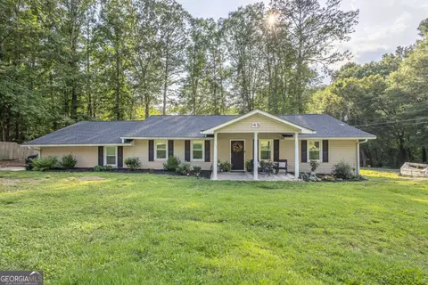 45 Lee Dr, Carrollton, GA 30116