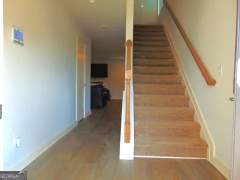Entry Way - 110 Red Barn Ct, Perry, GA 31069 photo 1 of 6