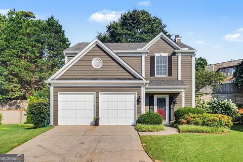 6195 Pattingham Dr, Roswell, GA 30075