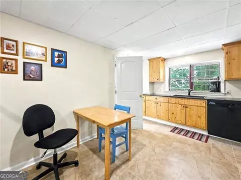 621 Rays Rd, Stone Mountain, GA 30083 photo 30
